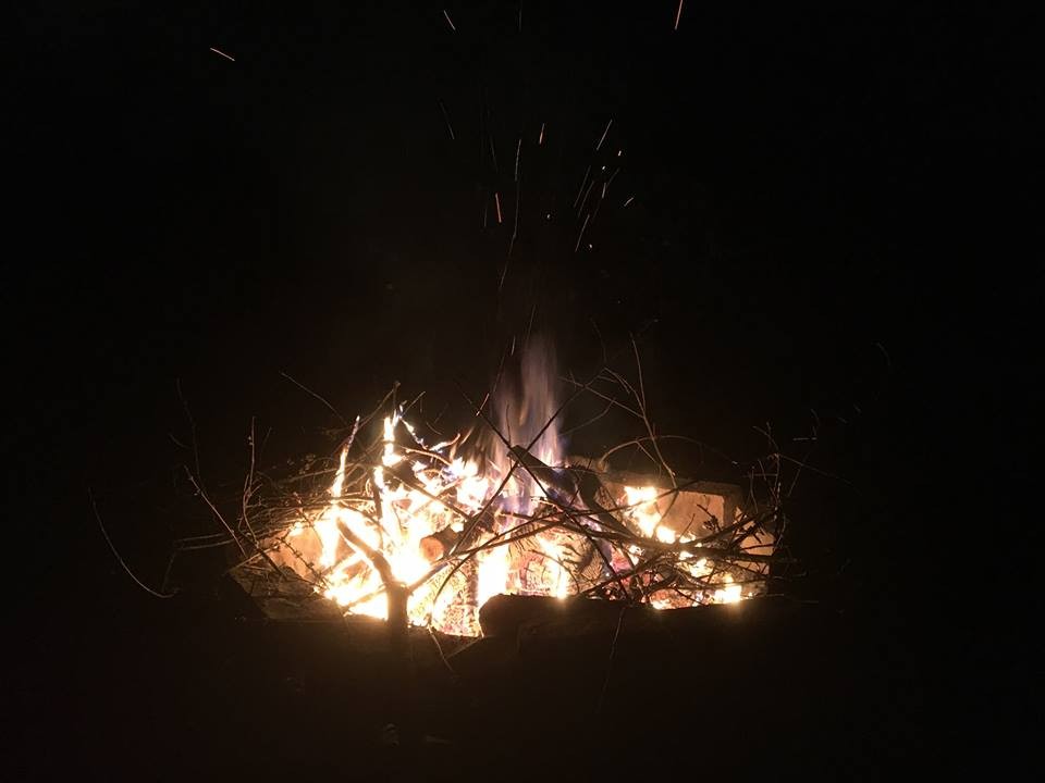 Click image for larger version

Name:	Fire.jpg
Views:	497
Size:	52.8 KB
ID:	119632