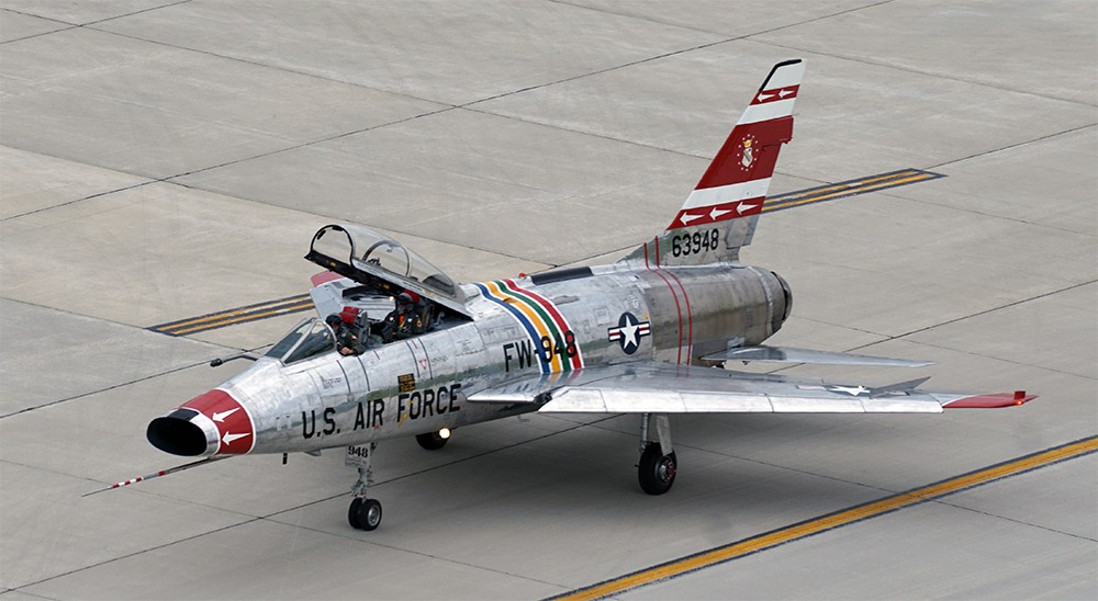 Click image for larger version

Name:	f-100_title.jpg
Views:	607
Size:	120.0 KB
ID:	123191