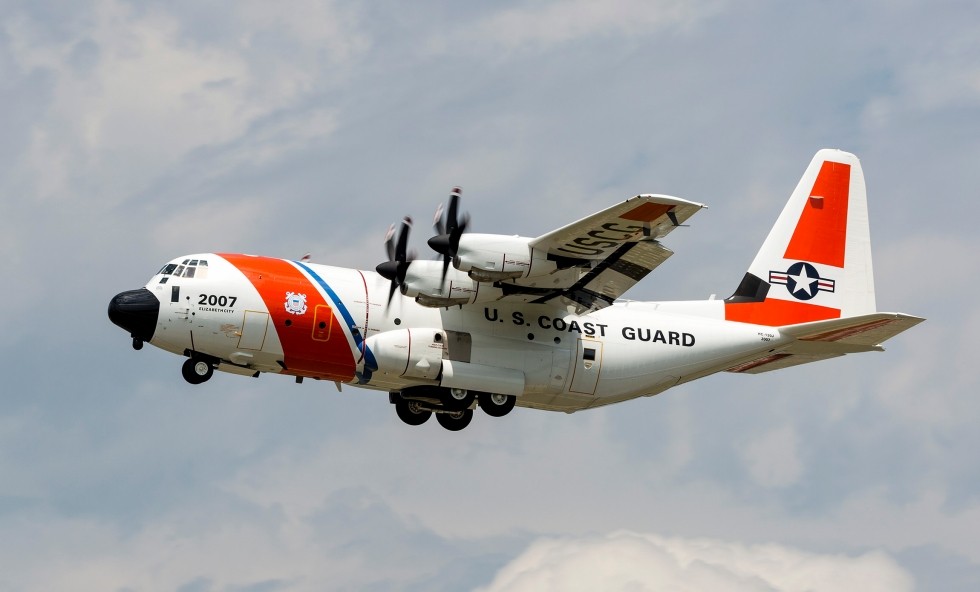 Click image for larger version  Name:	C-130 Coast Gard.jpg Views:	1 Size:	70.5 KB ID:	130783