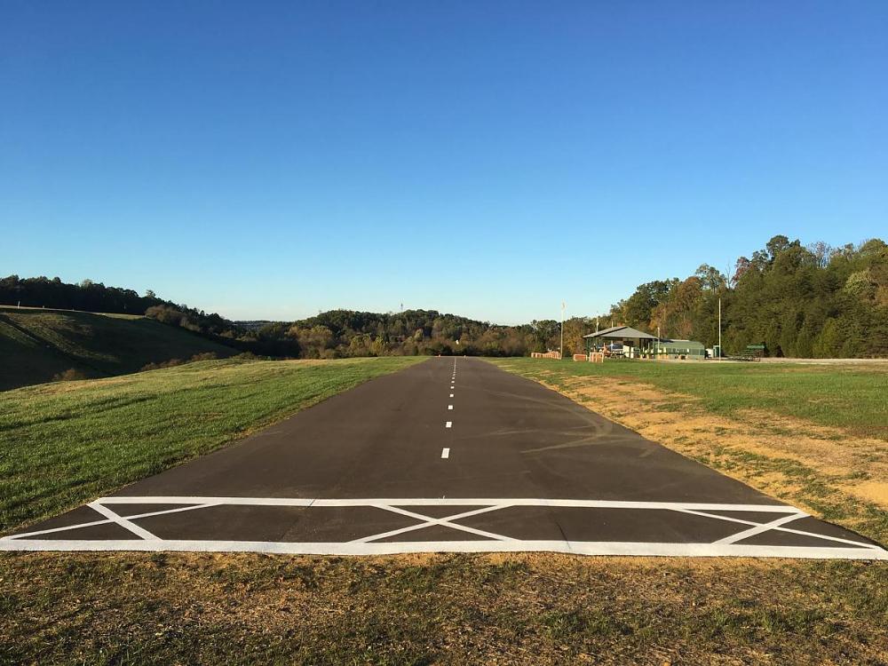 Click image for larger version

Name:	Runway.jpg
Views:	358
Size:	155.9 KB
ID:	146443