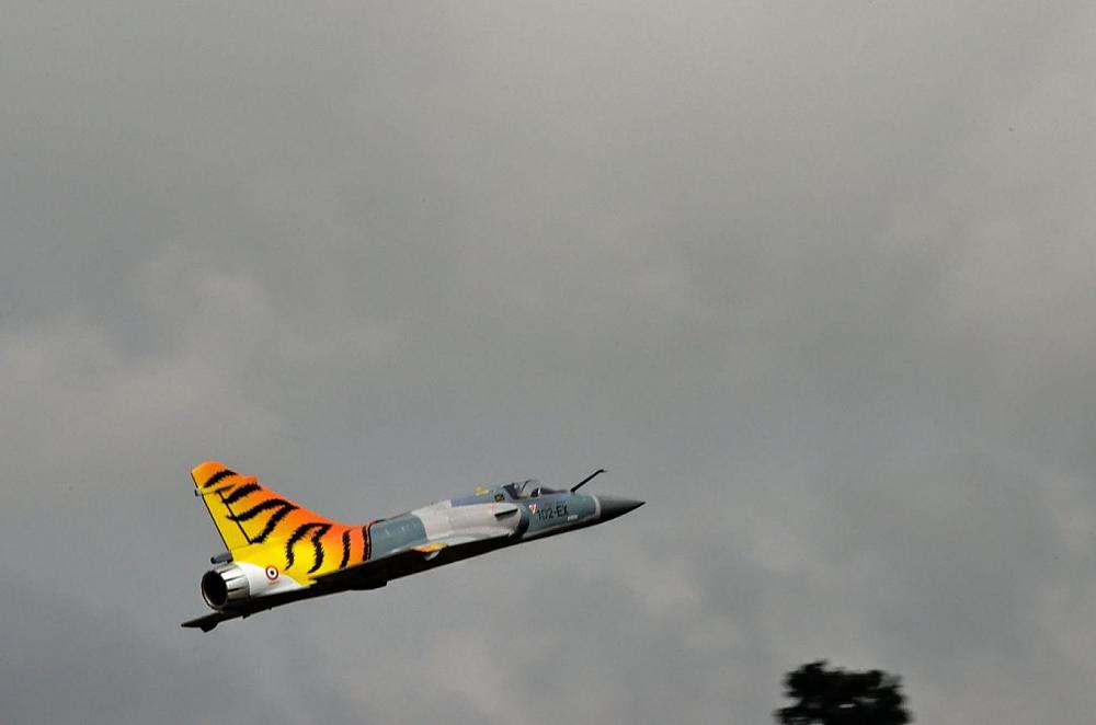 Click image for larger version

Name:	Inflight01.jpg
Views:	1571
Size:	50.8 KB
ID:	146716