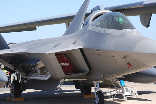 Click image for larger version

Name:	F-22.Raptor.003.jpg
Views:	5398
Size:	178.6 KB
ID:	161222