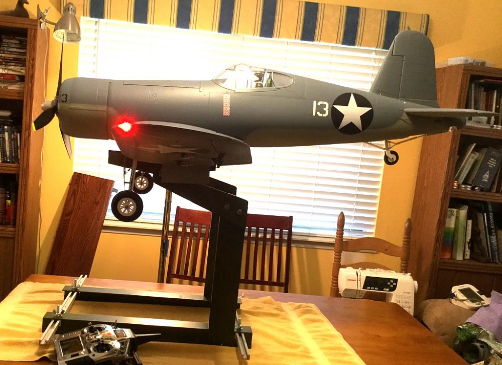 Click image for larger version  Name:	F4U_1600CG_01.jpg Views:	1 Size:	189.6 KB ID:	174767