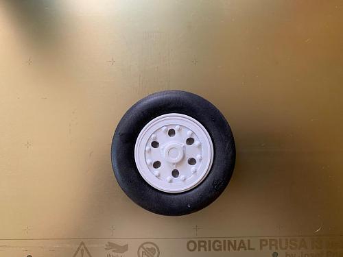 Click image for larger version

Name:	Mainwheel_white.jpg
Views:	1340
Size:	63.6 KB
ID:	198754