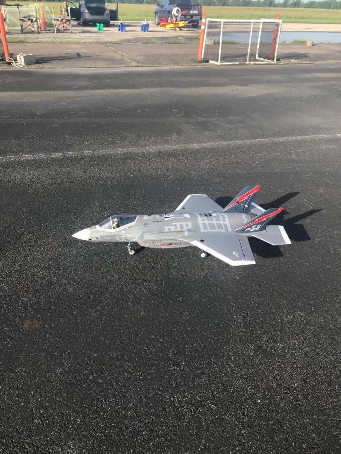 Click image for larger version

Name:	F35 Side.jpg
Views:	1286
Size:	123.9 KB
ID:	205168
