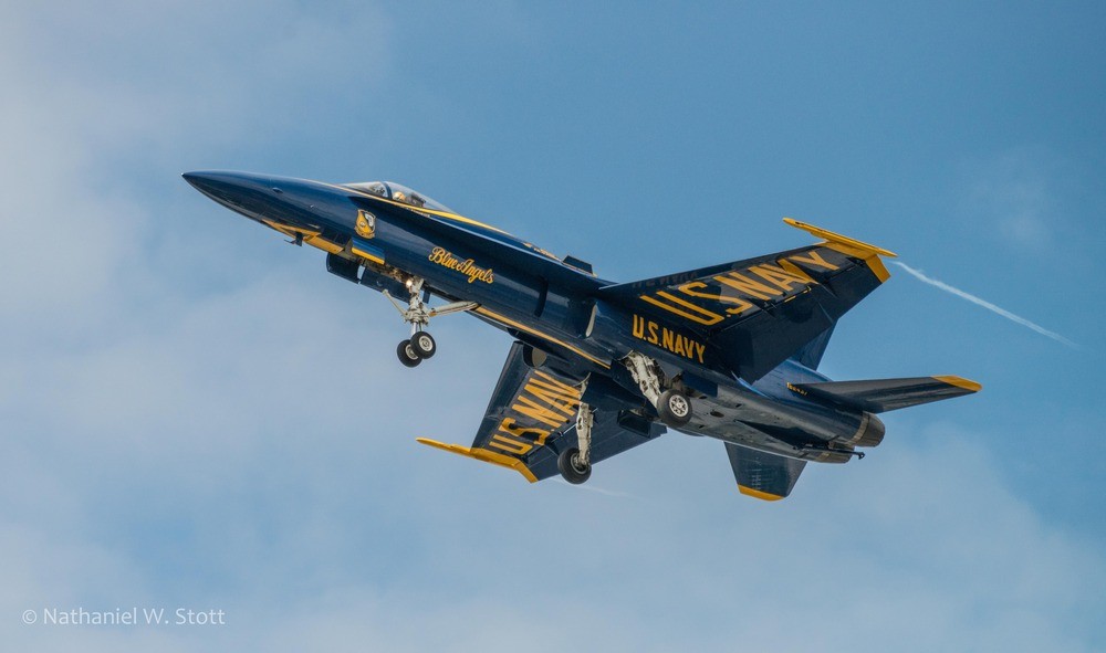 Click image for larger version

Name:	blueangels_2_of_3-scaled1000.jpg
Views:	1426
Size:	75.1 KB
ID:	206892
