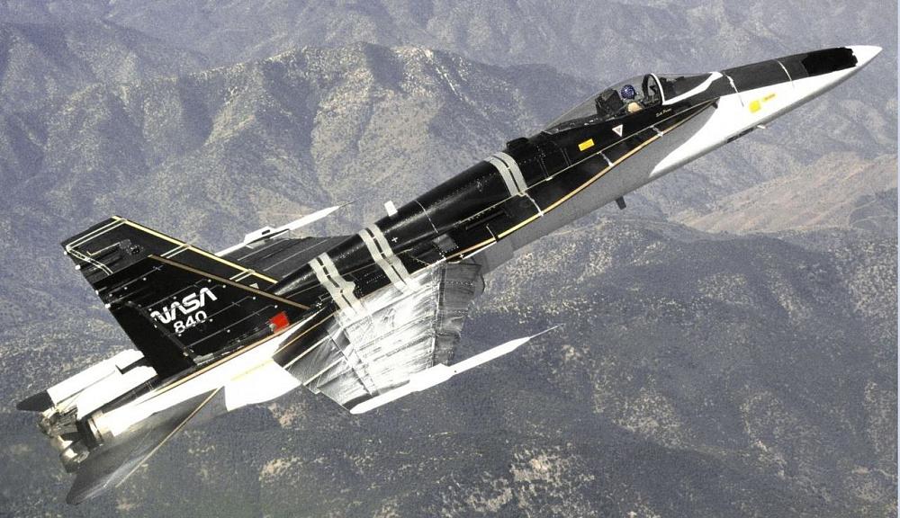 Click image for larger version

Name:	F18 NASA.JPG
Views:	1537
Size:	253.9 KB
ID:	210500