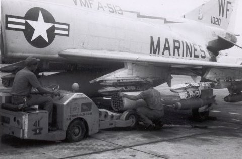 Click image for larger version

Name:	f4b-rockets (1).jpg
Views:	1214
Size:	36.0 KB
ID:	213414