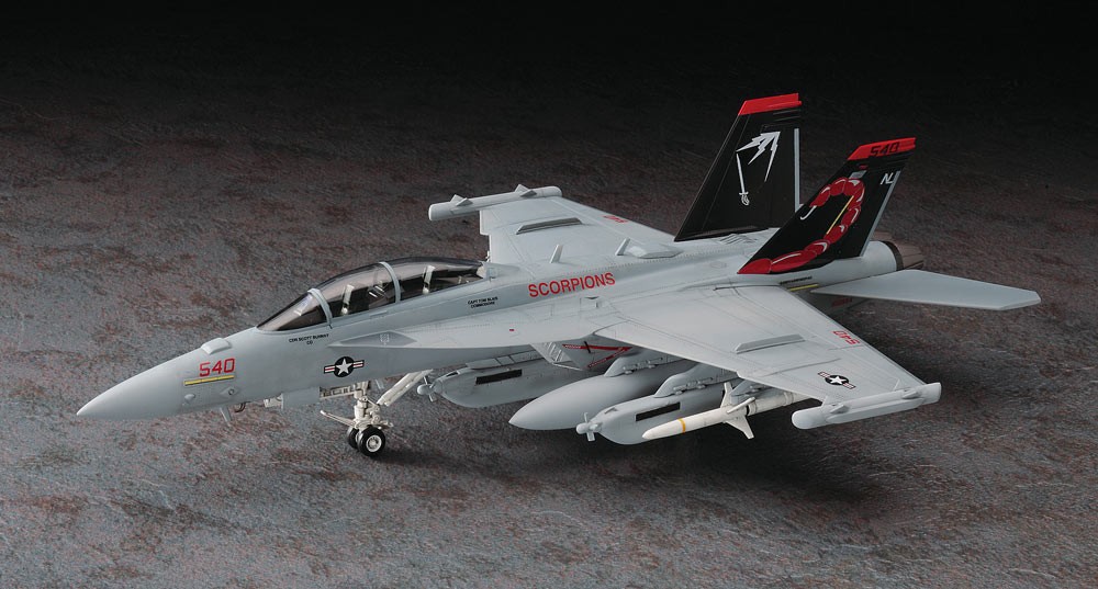 Click image for larger version

Name:	EA-18G Growler.jpg
Views:	1960
Size:	127.3 KB
ID:	215568