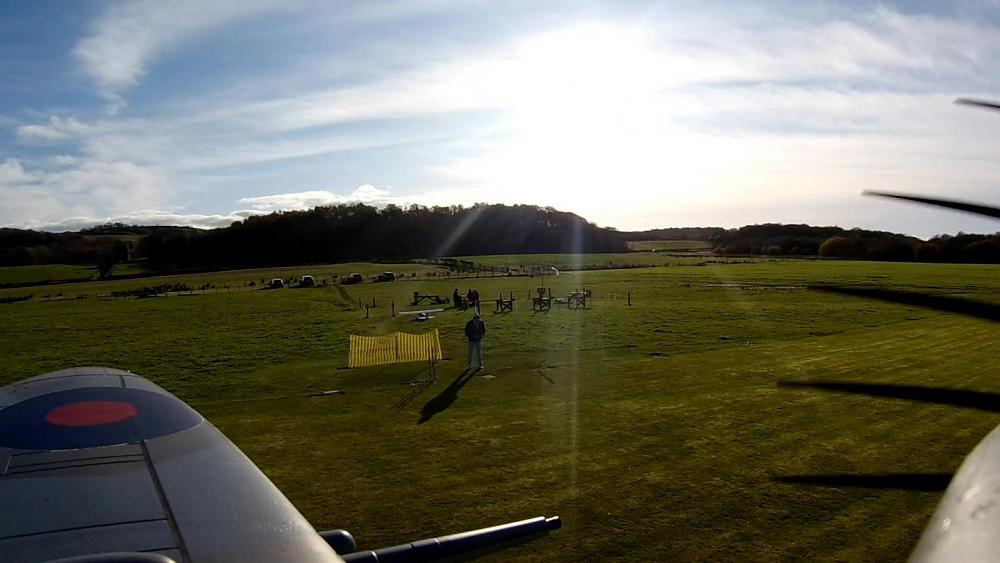 Click image for larger version  Name:	REMEMBERANCE DAY FLIGHT FLIGHTLINE 1600MM SPITFIRE MK9_Moment(12).jpg Views:	0 Size:	105.3 KB ID:	218812