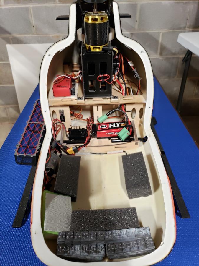 Click image for larger version  Name:	as350_battery compartment.jpg Views:	4 Size:	94.1 KB ID:	248847
