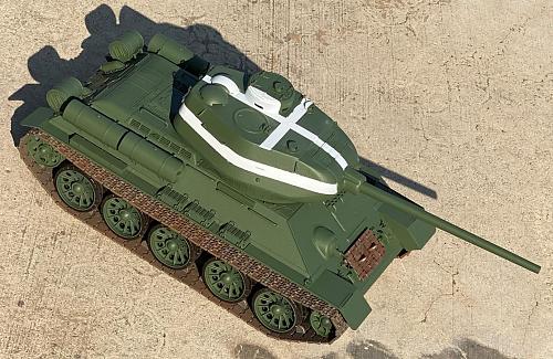 Click image for larger version  Name:	T-34.85 02.jpg Views:	0 Size:	267.0 KB ID:	275348