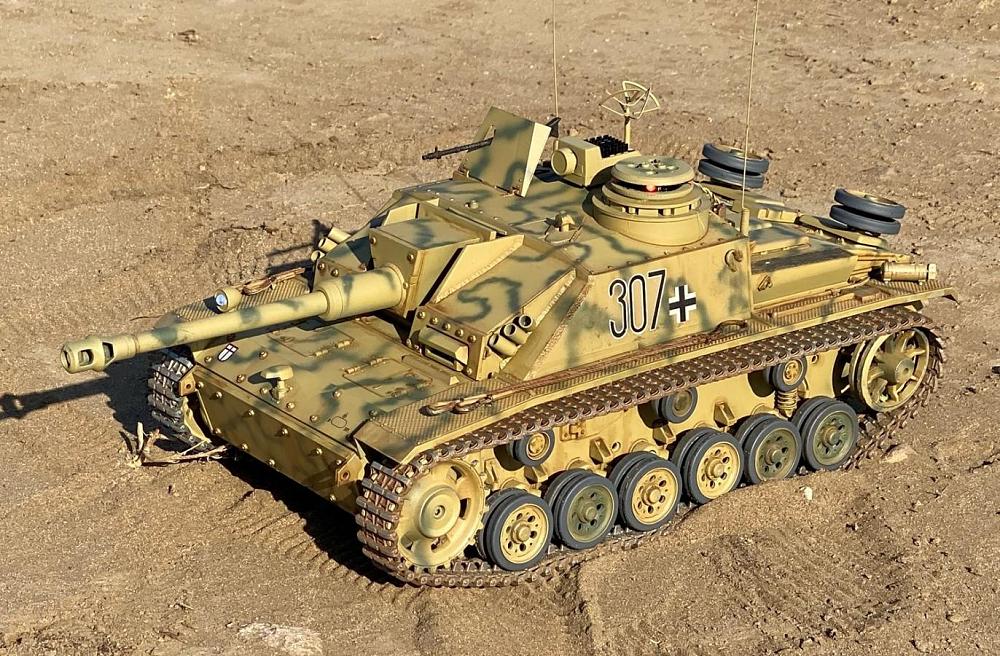 Click image for larger version

Name:	StuG III 13.jpeg
Views:	774
Size:	289.5 KB
ID:	278095
