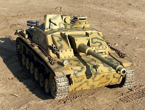 Click image for larger version

Name:	StuG III 11.jpg
Views:	470
Size:	226.3 KB
ID:	362551