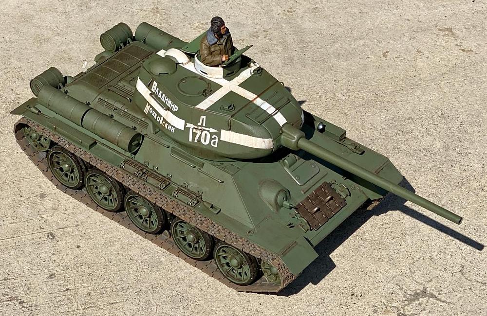 Click image for larger version

Name:	T-34.85 07.jpg
Views:	851
Size:	290.0 KB
ID:	278619
