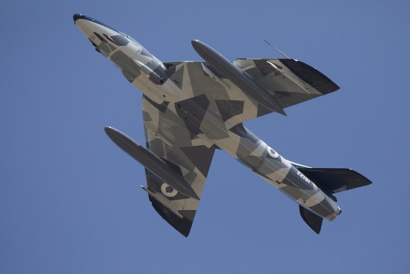 Click image for larger version

Name:	800px-Hawker_Hunter_F.58_ZZ191_5D4_0604_%2829920995298%29.jpg
Views:	628
Size:	44.9 KB
ID:	281212