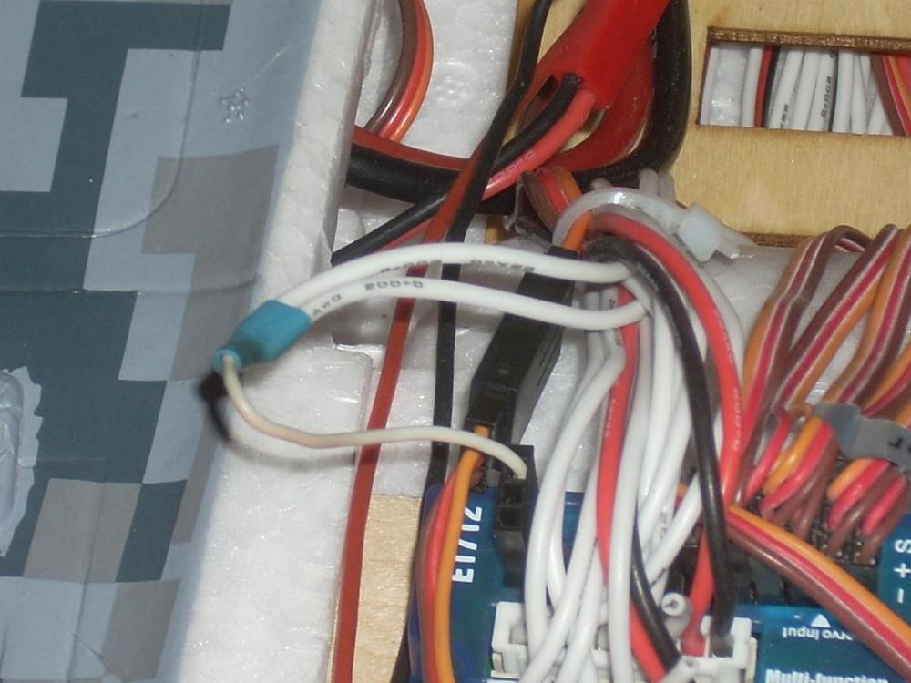 Click image for larger version

Name:	DSCN5623.JPG
Views:	896
Size:	104.1 KB
ID:	286729