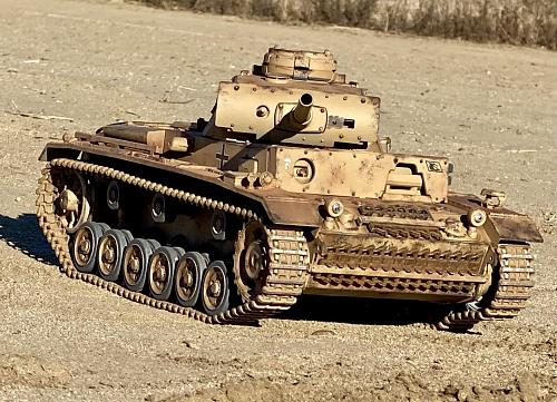 Click image for larger version

Name:	Panzer III 12.JPG
Views:	1342
Size:	225.2 KB
ID:	290573