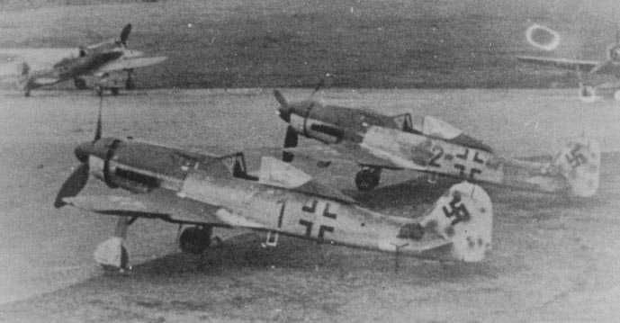 Click image for larger version

Name:	effadfaac2cde8dcc0f6fa7a2ce9b817--focke-wulf-fw--air-planes.jpg
Views:	611
Size:	46.1 KB
ID:	293604