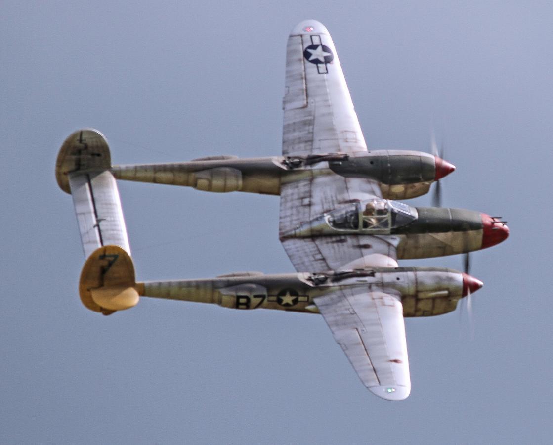 Click image for larger version  Name:	P-38_14.jpg Views:	0 Size:	69.7 KB ID:	301430