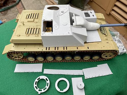 Click image for larger version

Name:	StuG IV 02.jpg
Views:	1237
Size:	162.6 KB
ID:	315083