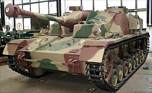 Click image for larger version

Name:	Sturmgeschutz IV 06.jpg
Views:	475
Size:	90.1 KB
ID:	320756