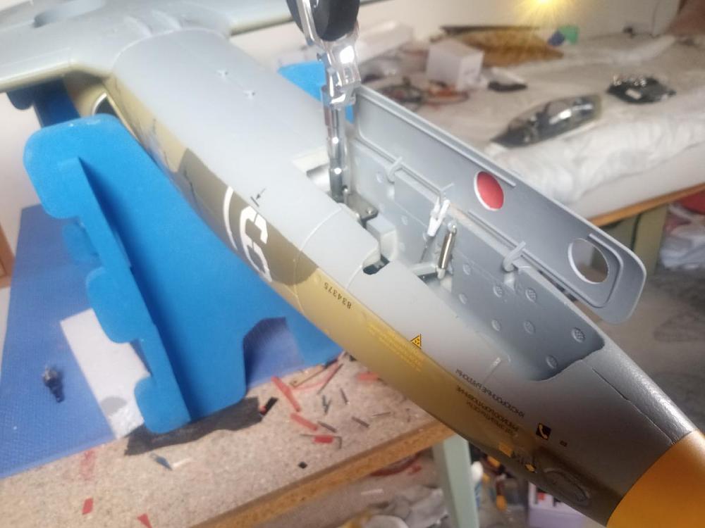 Click image for larger version  Name:	L39 nose gear air intake one.jpg Views:	0 Size:	81.8 KB ID:	322097