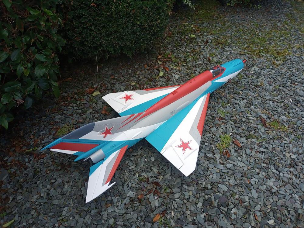 Click image for larger version

Name:	Mig 9.jpg
Views:	969
Size:	230.7 KB
ID:	325972