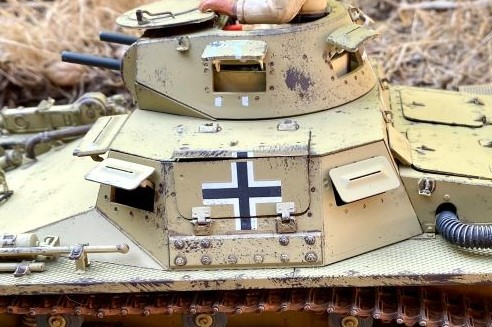 Click image for larger version

Name:	PzKpfw 1A DAK 07r (2).JPG
Views:	441
Size:	64.1 KB
ID:	337847
