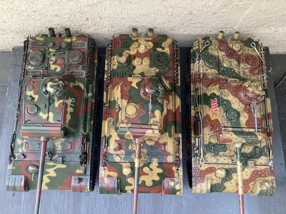 Click image for larger version

Name:	IMG_9808A.jpg
Views:	469
Size:	219.1 KB
ID:	340060