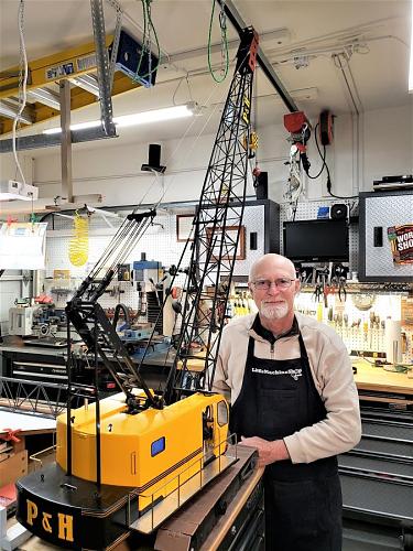 Click image for larger version  Name:	Crane Model and Tom.jpg Views:	15 Size:	135.7 KB ID:	340503