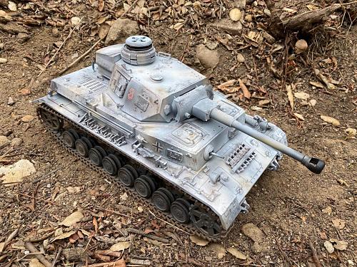 Click image for larger version

Name:	Panzer IV 07.jpg
Views:	481
Size:	322.2 KB
ID:	346468