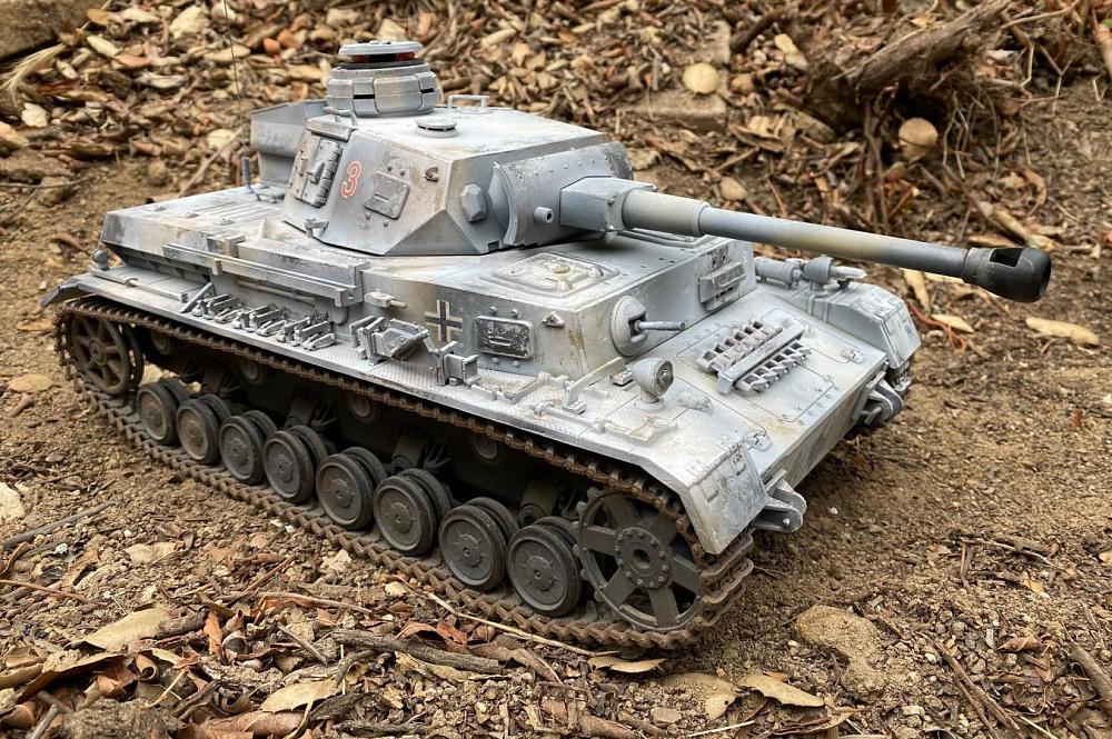 Click image for larger version

Name:	Panzer IV 10.jpg
Views:	684
Size:	297.1 KB
ID:	346470