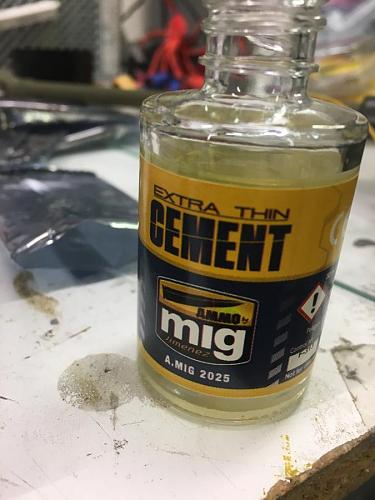 Click image for larger version

Name:	cast pershing 4 mig glue.JPG
Views:	661
Size:	65.9 KB
ID:	350329