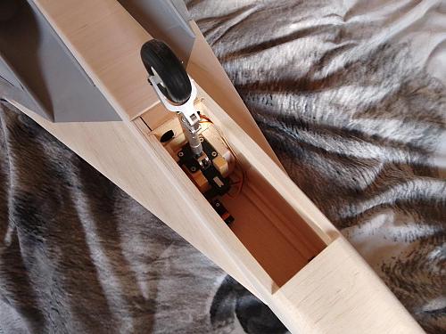 Click image for larger version  Name:	Sharp nose su nose leg install 1st Jan 2023.jpg Views:	0 Size:	142.9 KB ID:	365713
