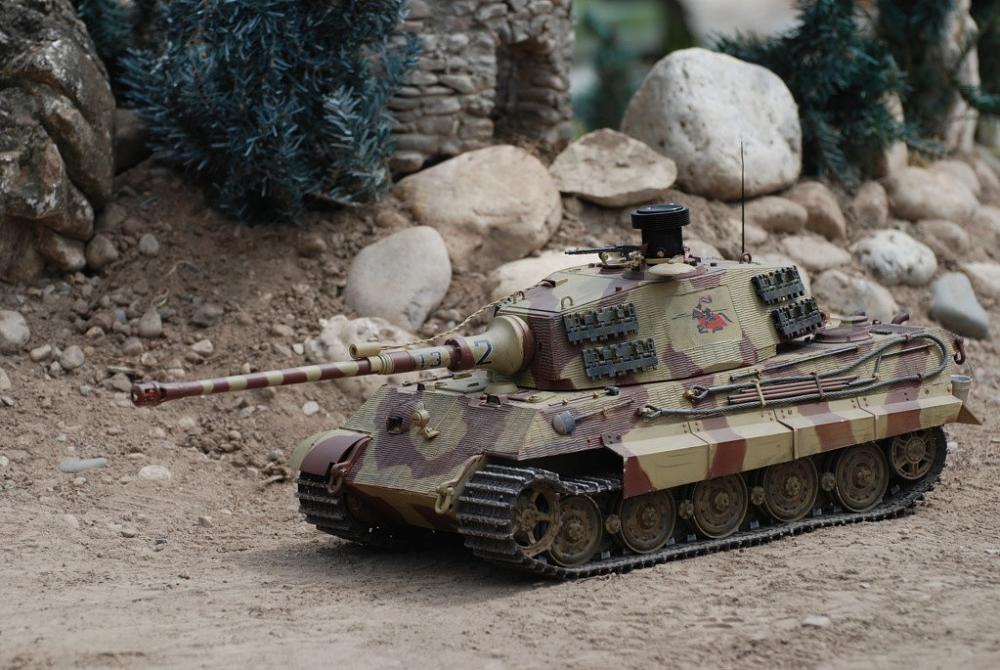 Click image for larger version

Name:	King tiger 213 resting.jpg
Views:	559
Size:	196.7 KB
ID:	369686
