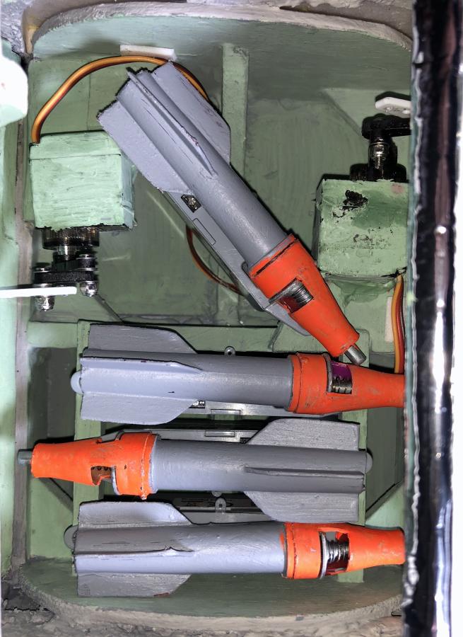 Click image for larger version  Name:	B24bay7 .jpg Views:	0 Size:	90.1 KB ID:	371624