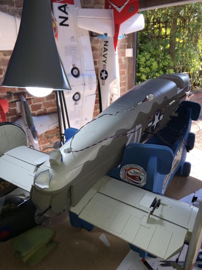 Click image for larger version  Name:	B24baylights.jpg Views:	0 Size:	80.5 KB ID:	371627