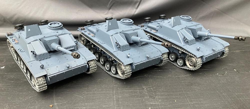 Click image for larger version

Name:	3 STUG.jpg
Views:	381
Size:	151.9 KB
ID:	378031