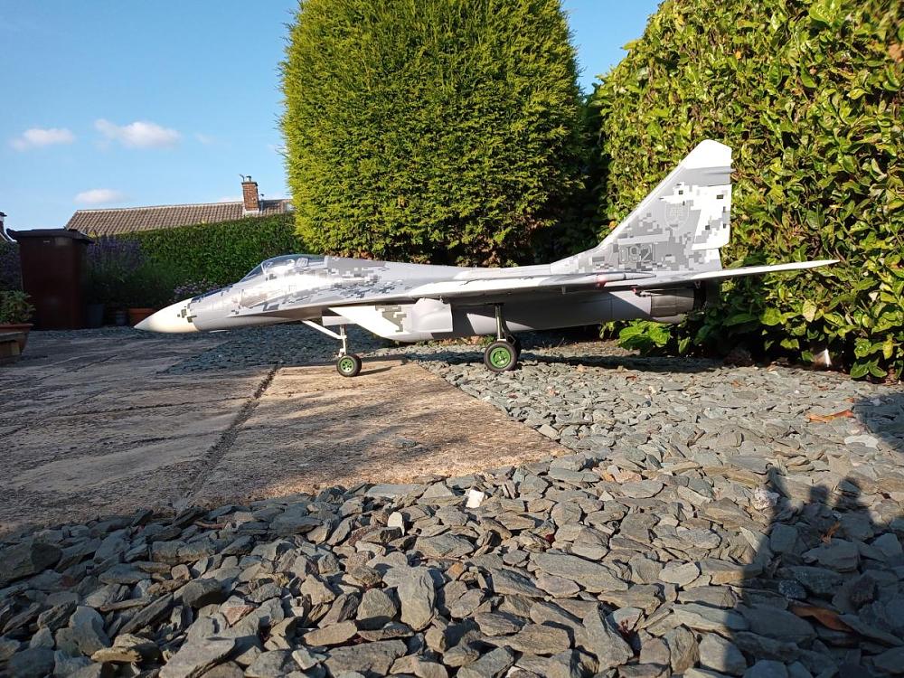 Click image for larger version

Name:	Mig29 photo 1.jpg
Views:	427
Size:	269.0 KB
ID:	427206
