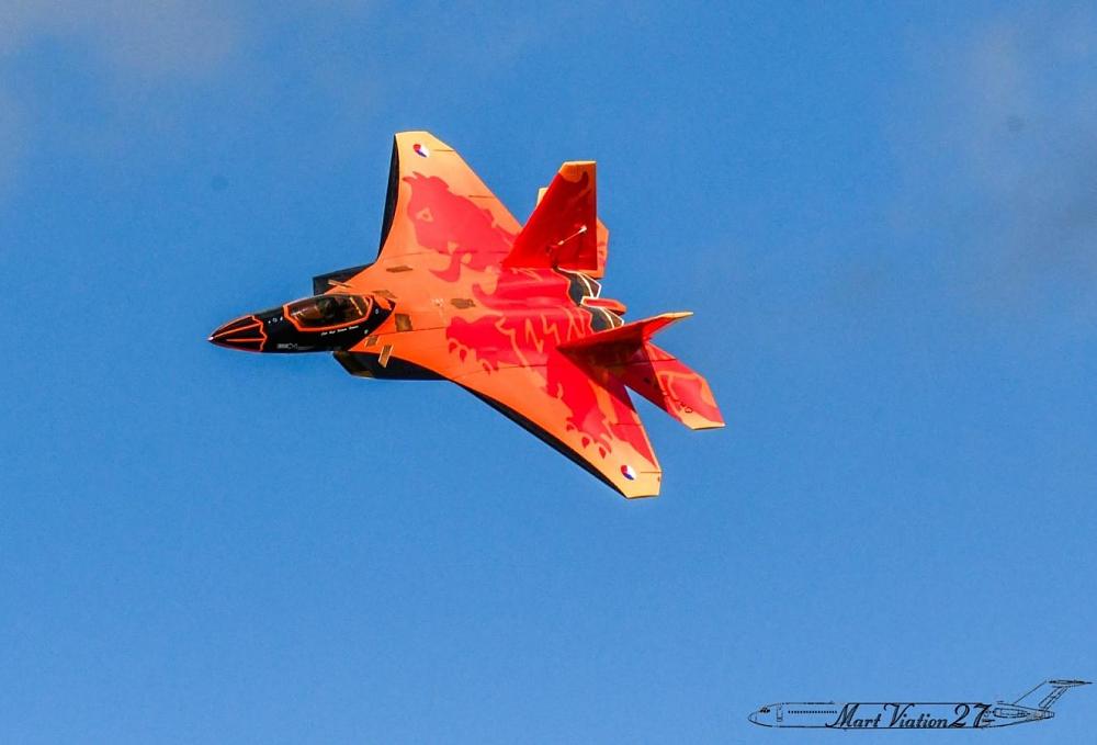 Click image for larger version

Name:	6.jpg
Views:	193
Size:	80.0 KB
ID:	440257