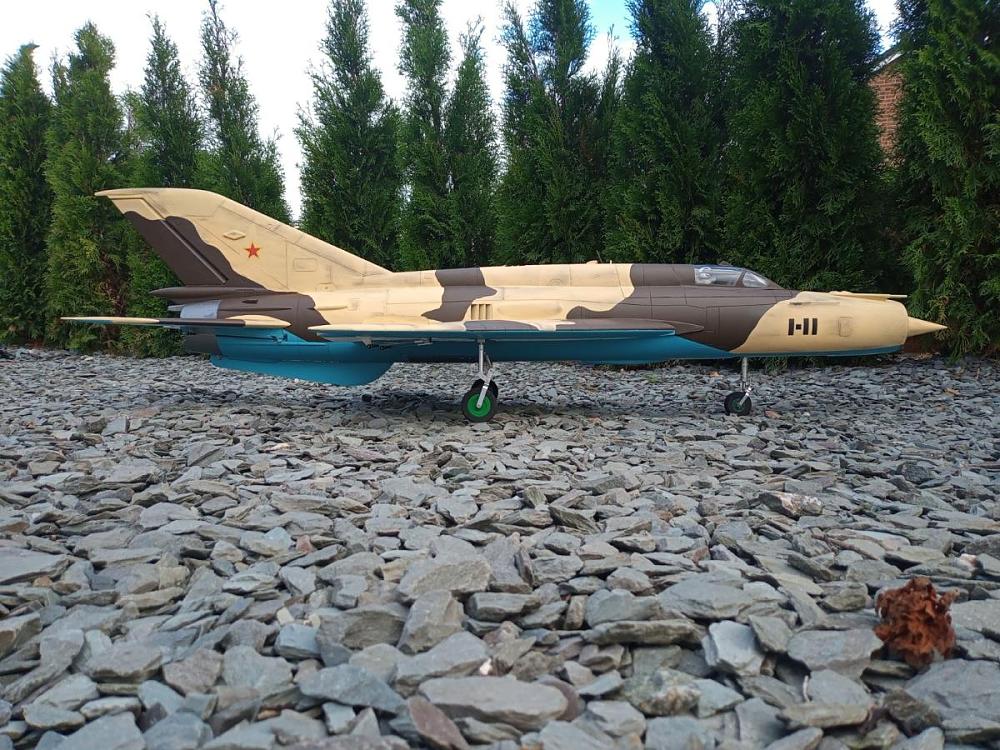 Click image for larger version

Name:	Mig21 one.jpg
Views:	0
Size:	225.6 KB
ID:	452399