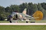Click image for larger version

Name:	osh10-airshow-vietnam-f4-TR-7778.jpg
Views:	359
Size:	448.5 KB
ID:	61371